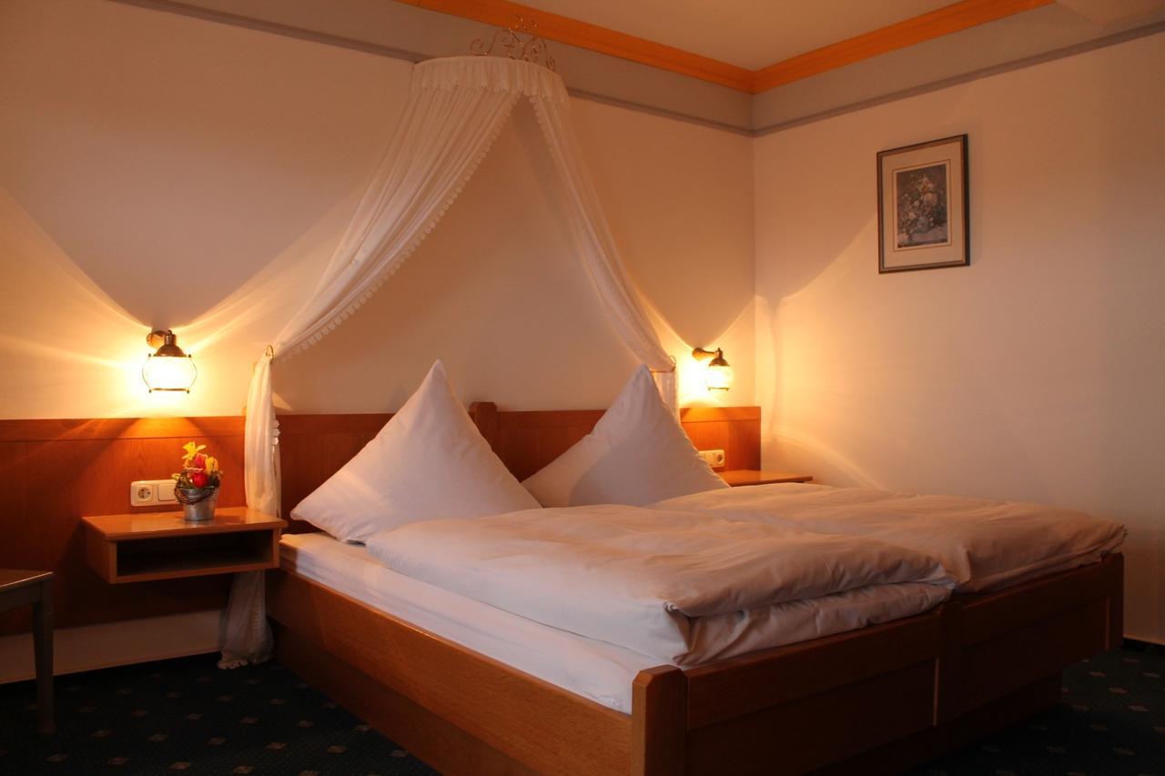 Hotel-Gasthof Zum Hirschen Durrwangen Kamer foto
