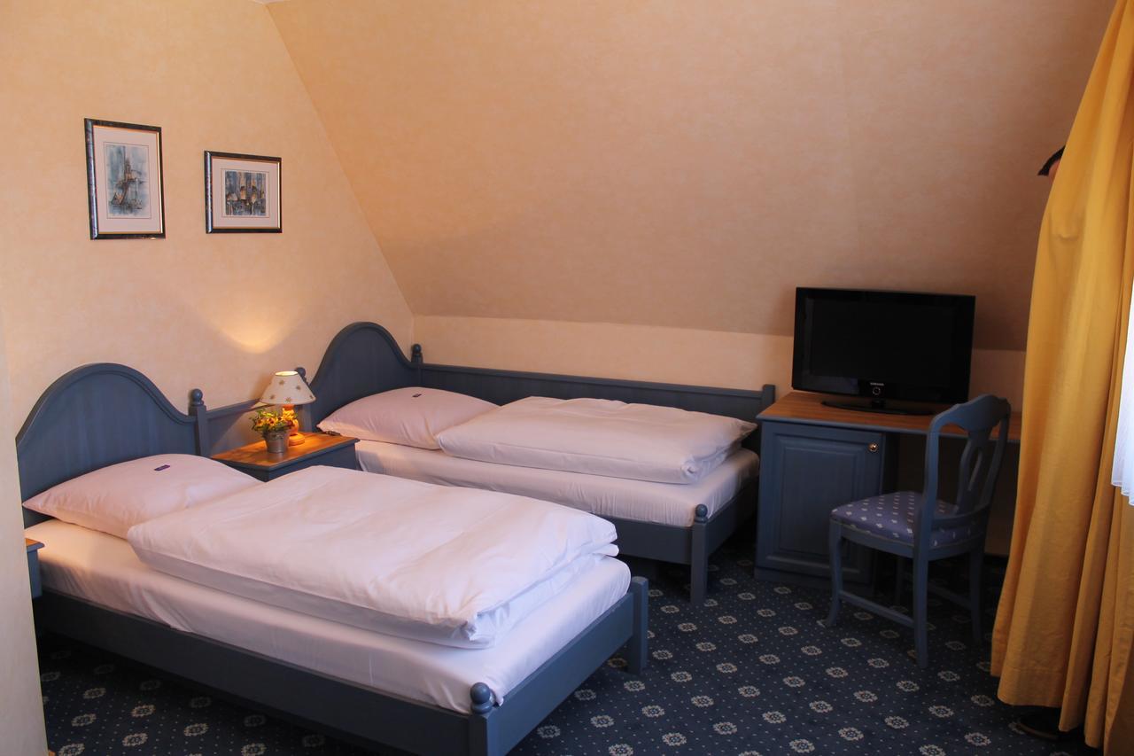 Hotel-Gasthof Zum Hirschen Durrwangen Kamer foto